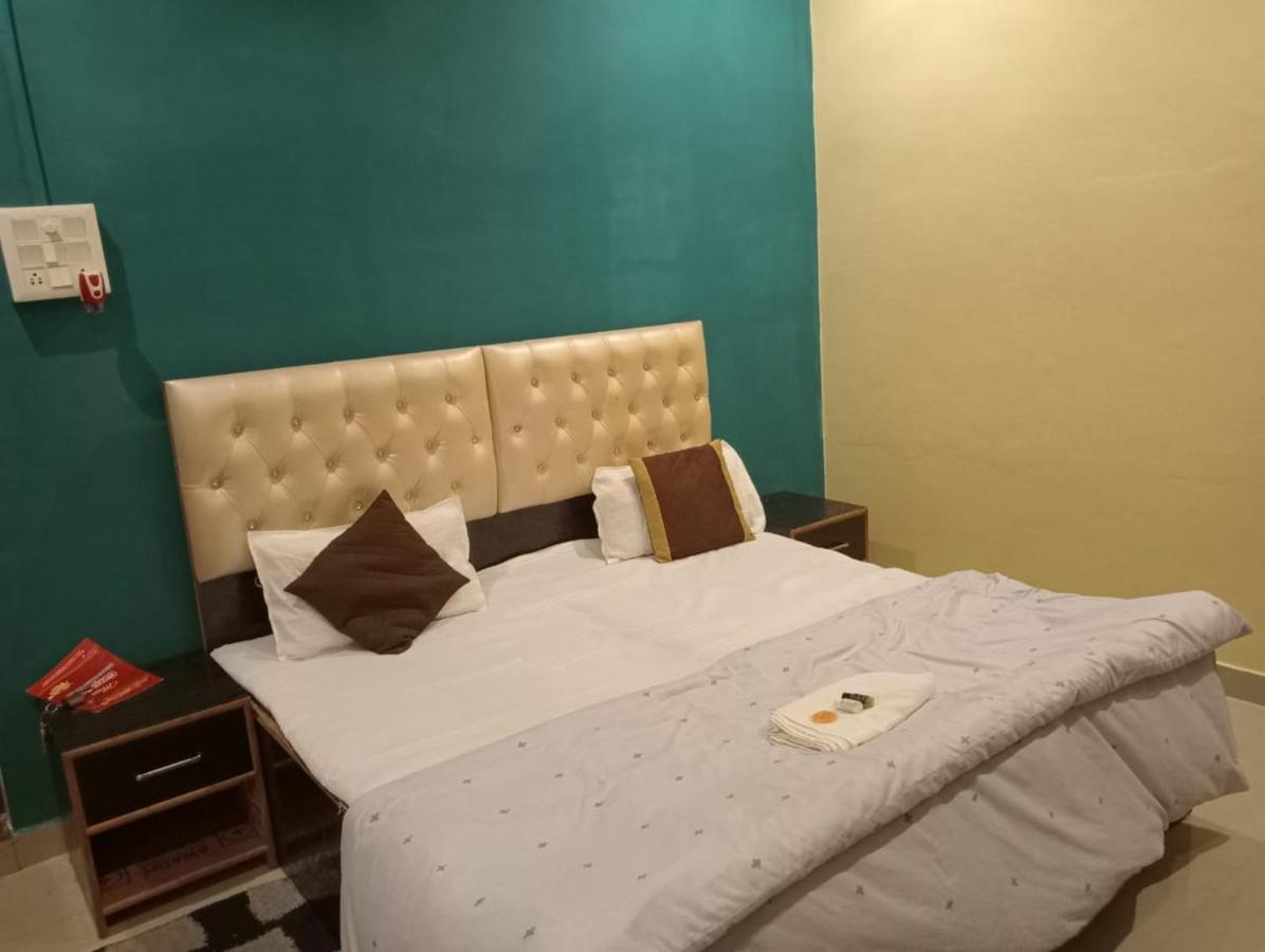 Gangotri Inn Varanasi Dış mekan fotoğraf