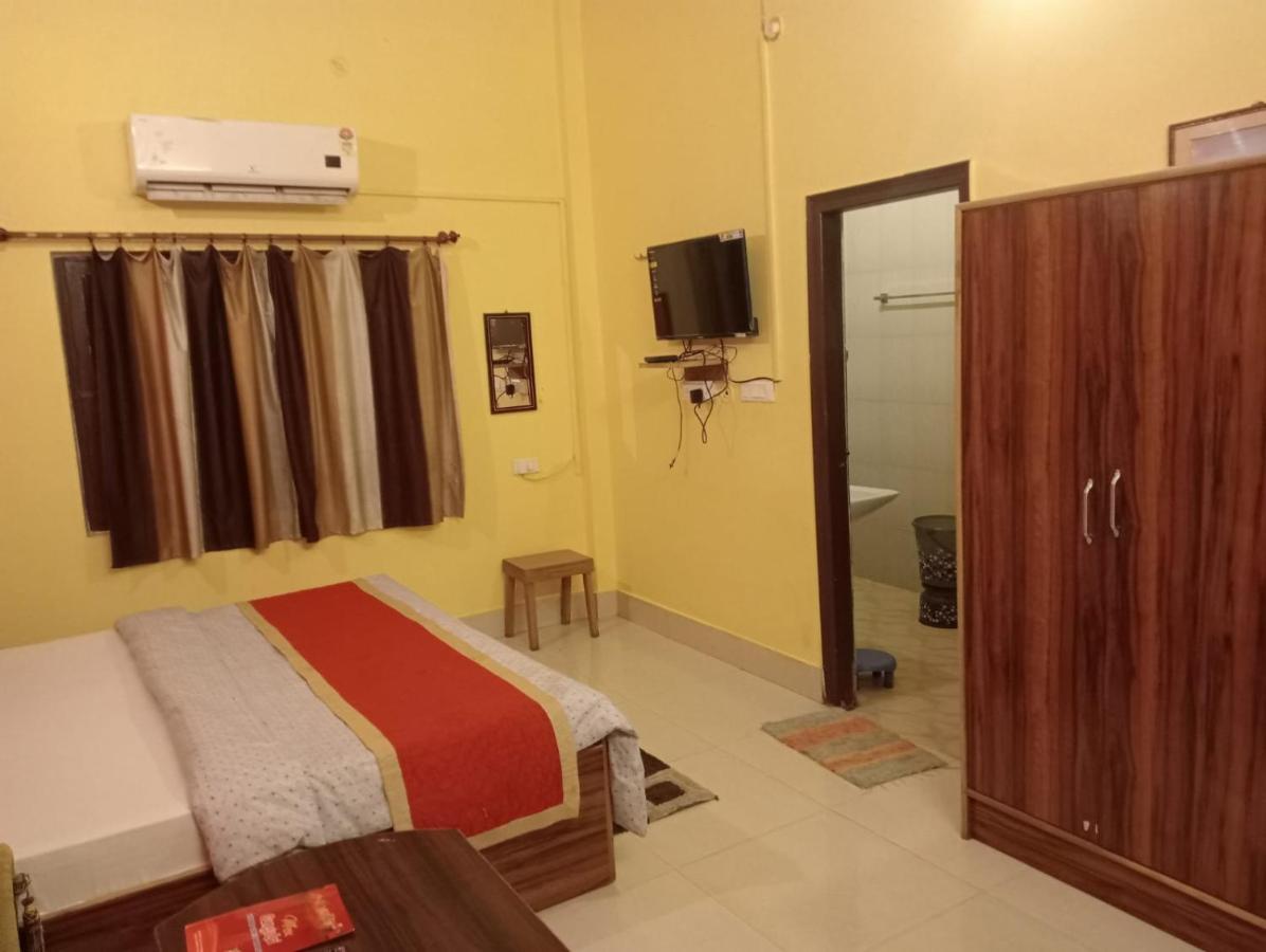 Gangotri Inn Varanasi Dış mekan fotoğraf