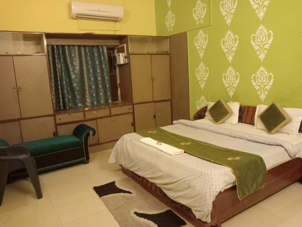 Gangotri Inn Varanasi Dış mekan fotoğraf